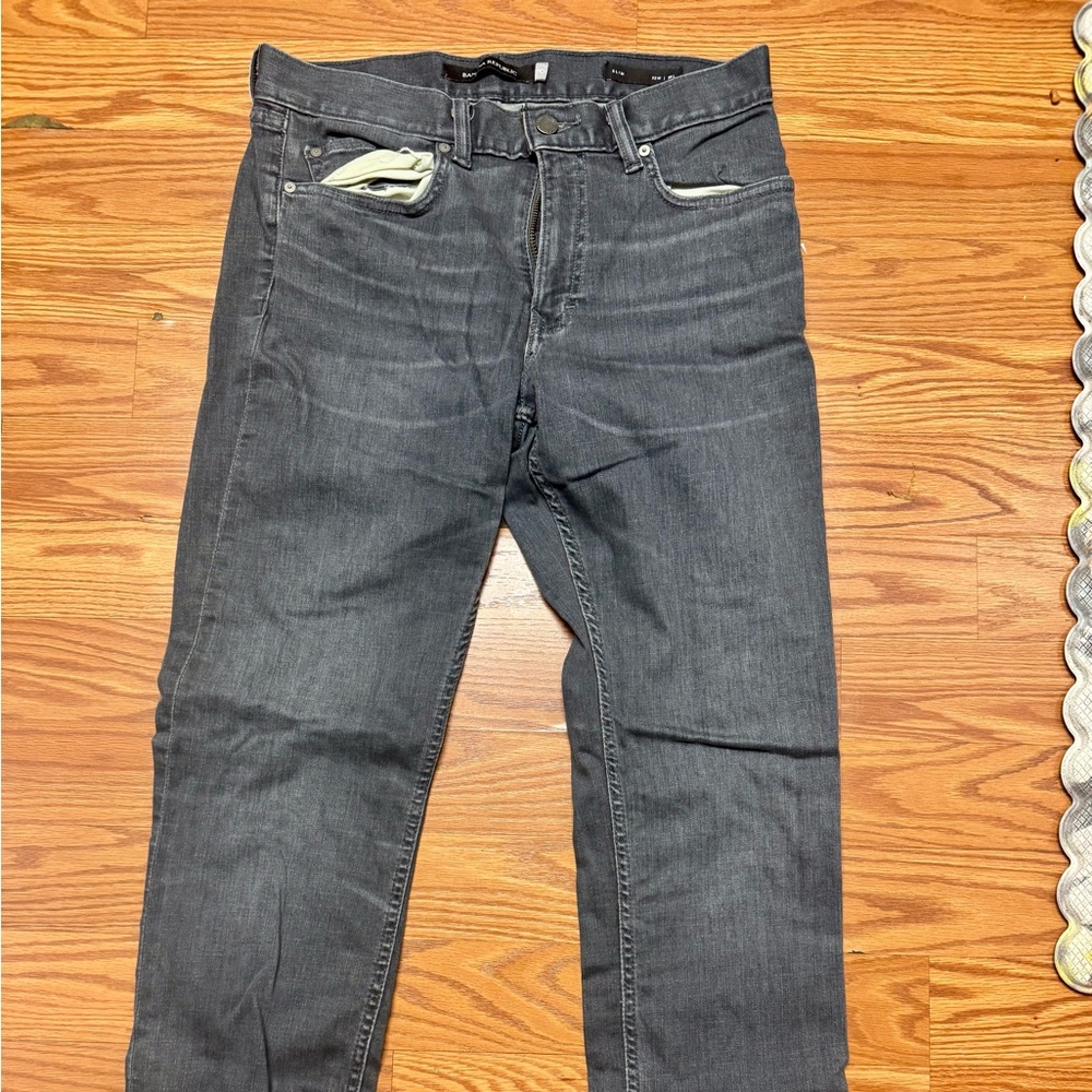 Men’s Banana Republic Charcoal Slim Fit Jeans Size 32/30 EUC Mint!